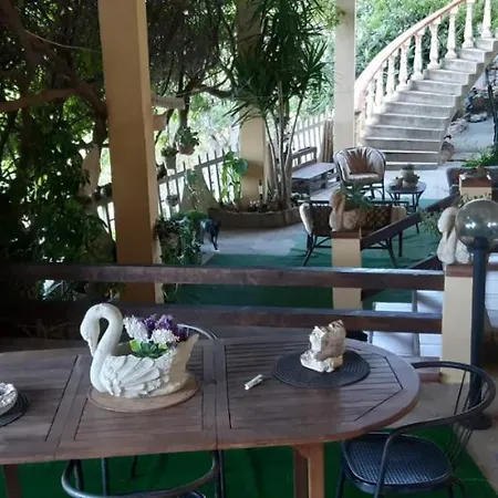 Apartament La Casa Del Glicine *